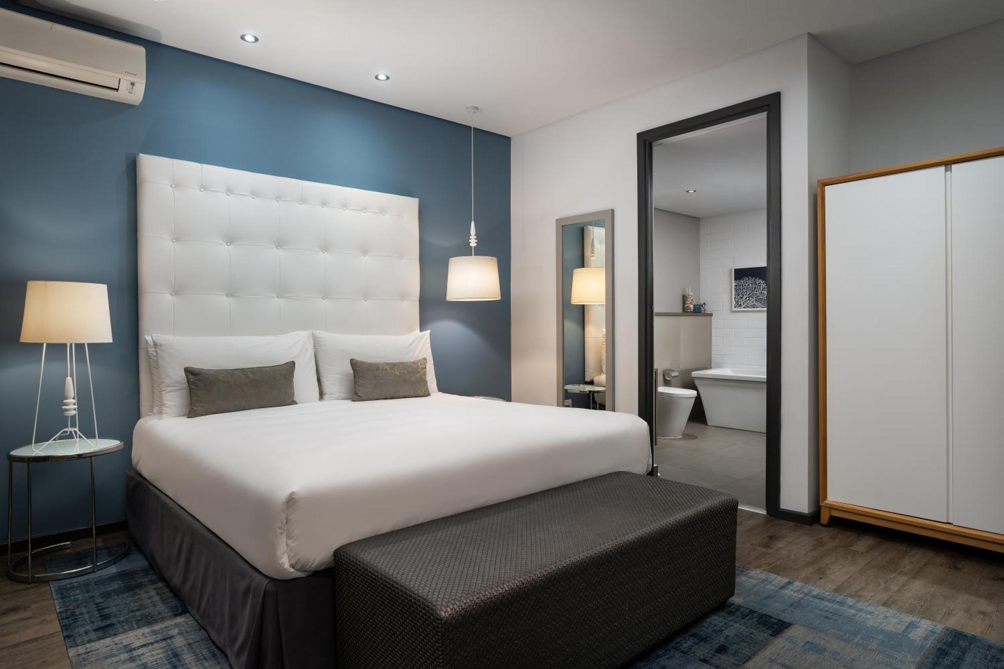 Protea Hotel By Marriott Cape Town Sea Point Exterior photo