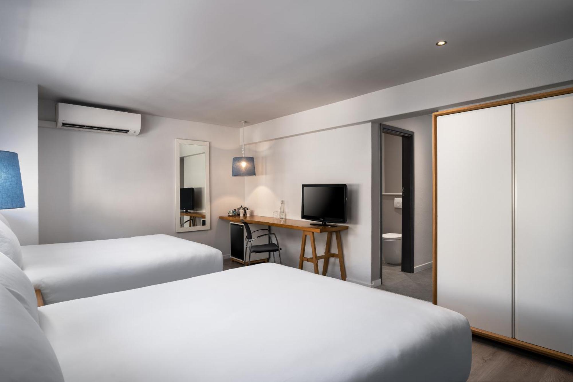 Protea Hotel By Marriott Cape Town Sea Point Exterior photo