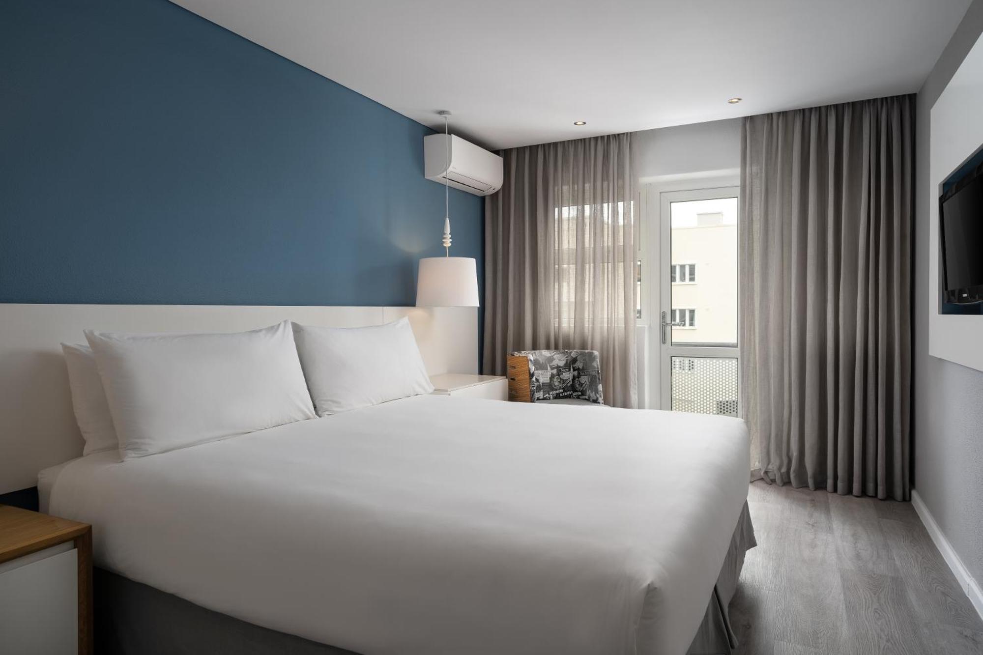 Protea Hotel By Marriott Cape Town Sea Point Exterior photo
