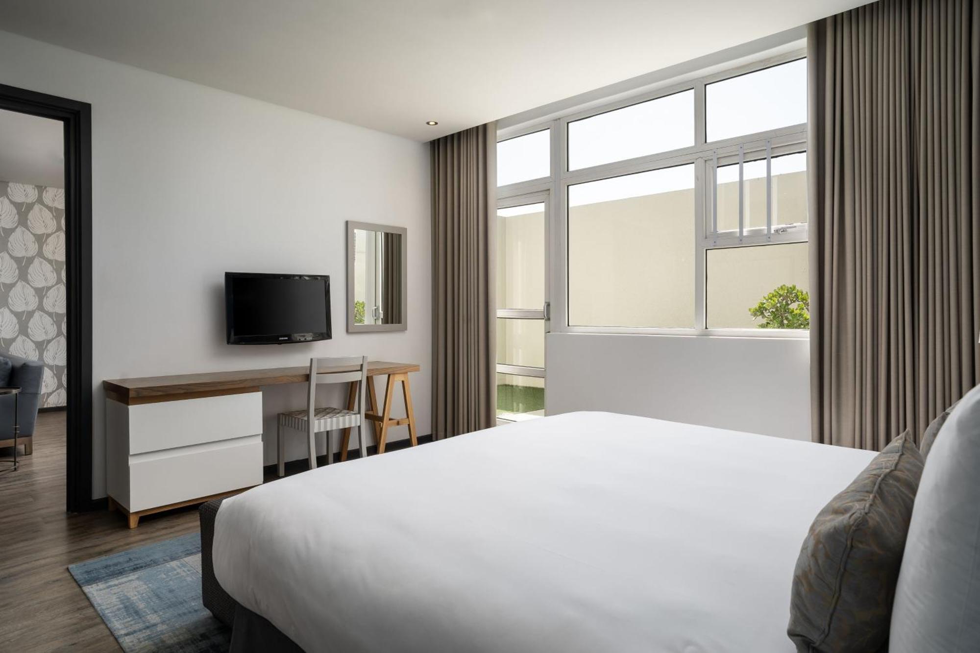 Protea Hotel By Marriott Cape Town Sea Point Exterior photo