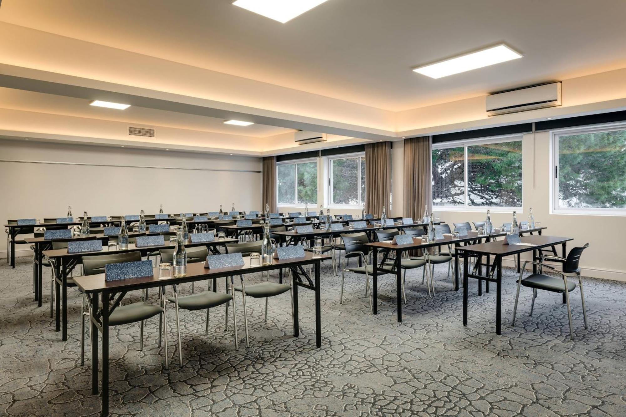 Protea Hotel By Marriott Cape Town Sea Point Exterior photo